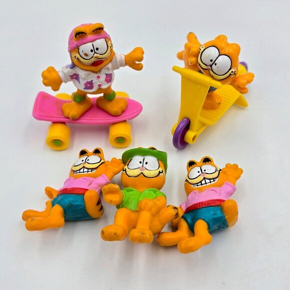 McDonald’s Garfield Figures Happy Meal 1988 Vehicles Read - Picture 2 of 7